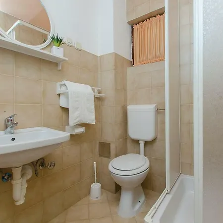 Vlado - Cosy & Afordable Apartman