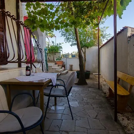 Apartment Vlado - Cosy & Afordable
